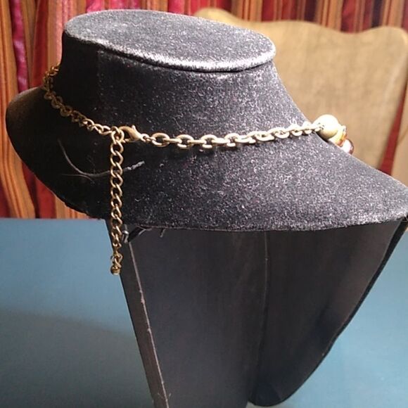 Elegant Gold and Brown Chain/Beaded Statement Necklace Boho Granny Chic - Picture 3 of 7